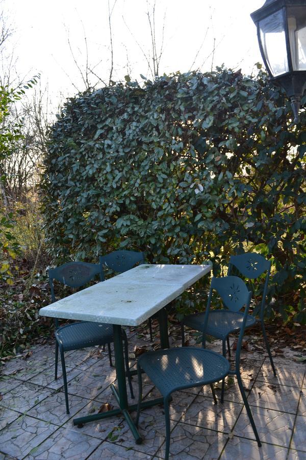 La Ferme Chauvet Bed & Breakfast Chantenay-Villedieu ภายนอก รูปภาพ